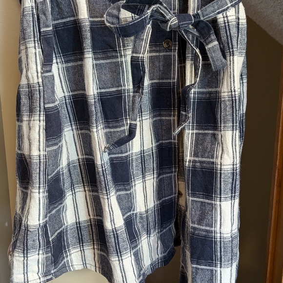 Ya Los Angeles Plaid Sleeveless Shirt Dress - Picture 6 of 7